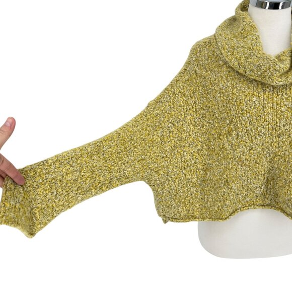 Free People BFF Sweater Cowl Neck Textured Oversized Quince Yellow Green Size XS - Picture 4 of 13